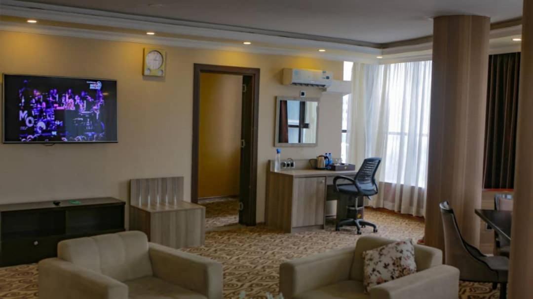 Holiday Hotel Addis Abeba Zewnętrze zdjęcie