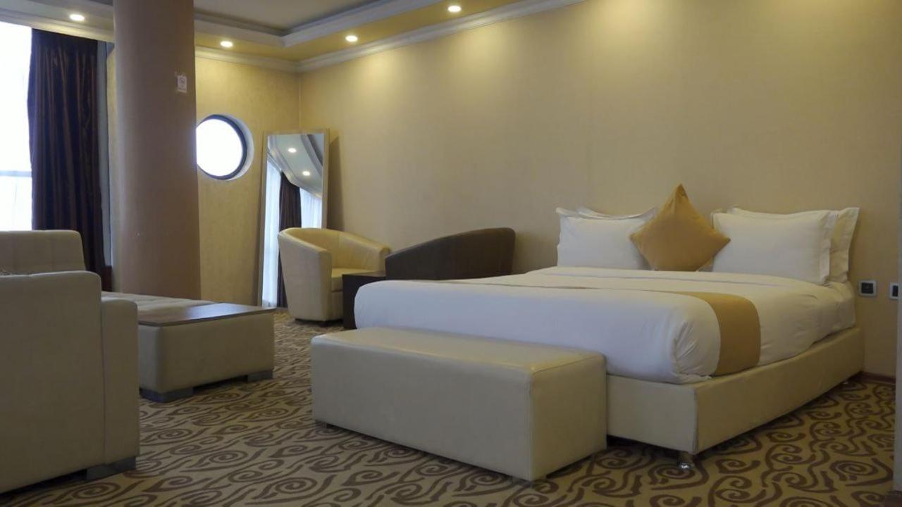 Holiday Hotel Addis Abeba Zewnętrze zdjęcie